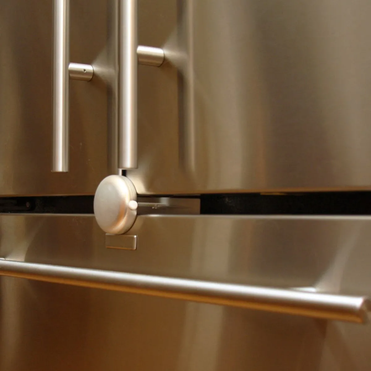 Baby Gates + Babyproofing-QDos Adhesive Fridge/Freezer Lock (Chrome)
