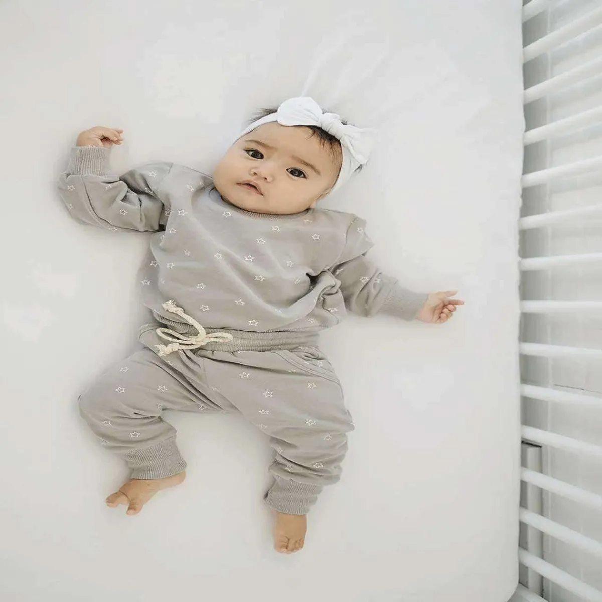 Crib Fitted Sheets-Mebie Baby Bamboo Stretch Crib Sheet