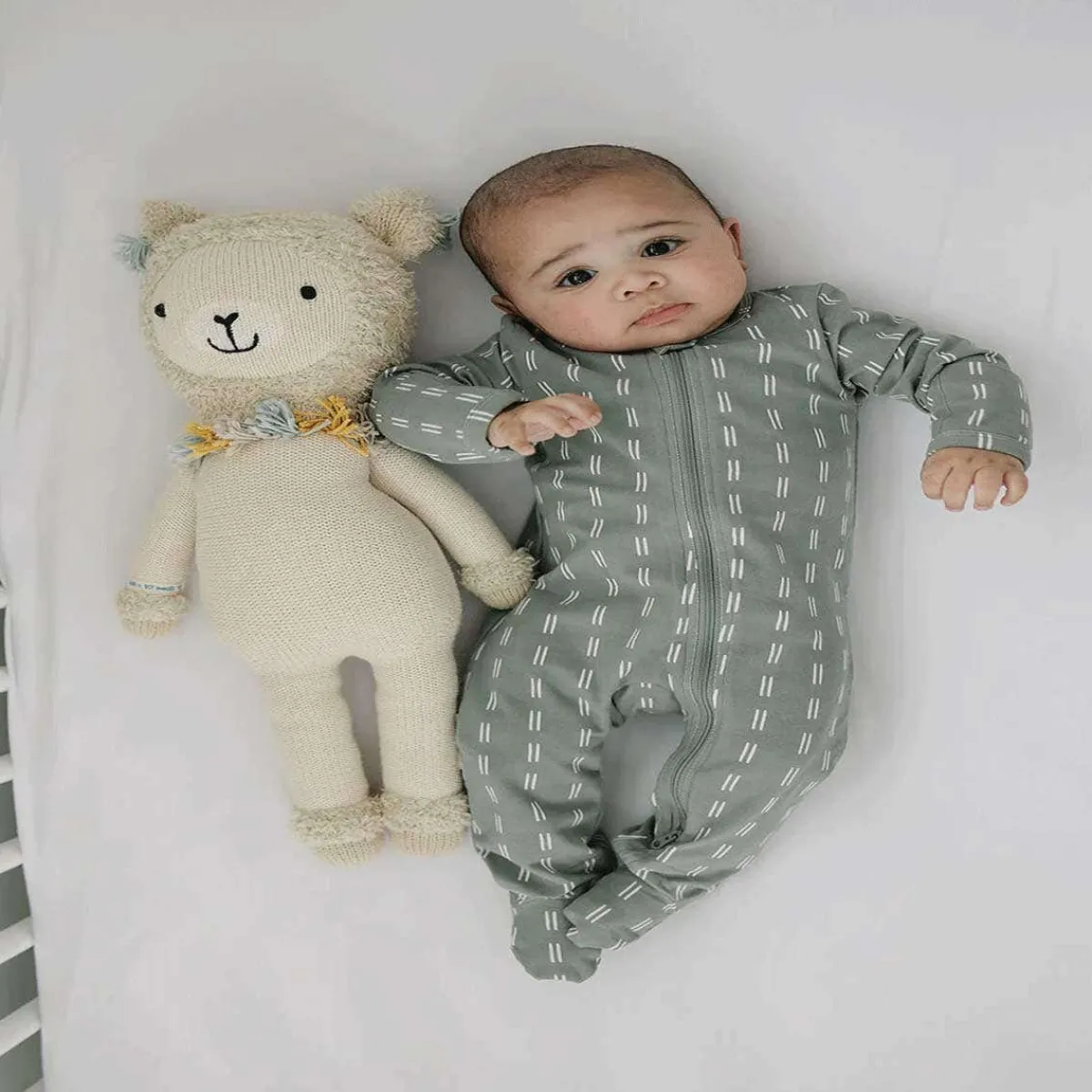 Crib Fitted Sheets-Mebie Baby Bamboo Stretch Crib Sheet