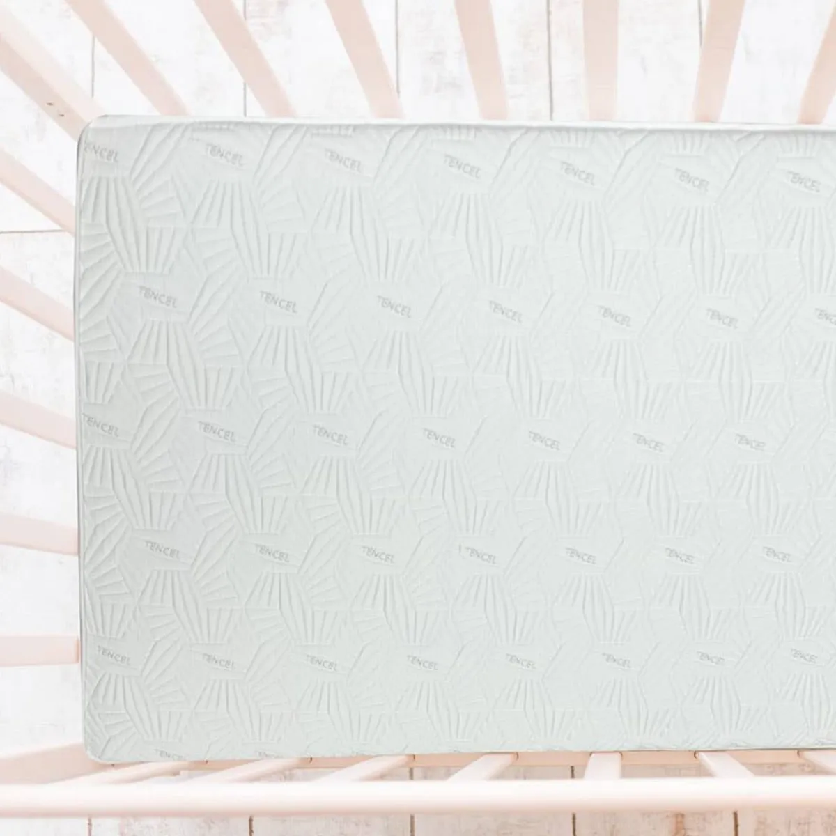 Crib Mattresses|Wck Exclusive Furniture-Simmons BeautySleep Tencel Crib Mattress