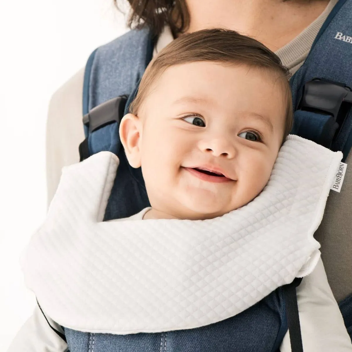 Teething Bibs|Baby Carriers-BABYBJÖRN Bib for Baby Carrier - One