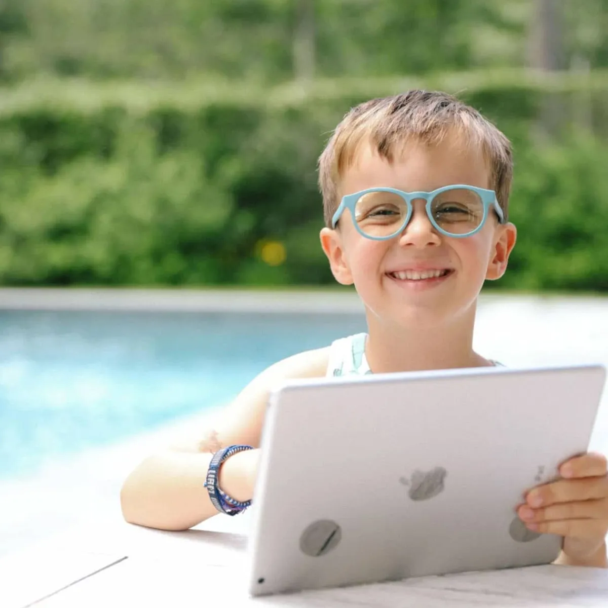 Sunglasses-Babiators Blue Light Screen Saver Keyhole