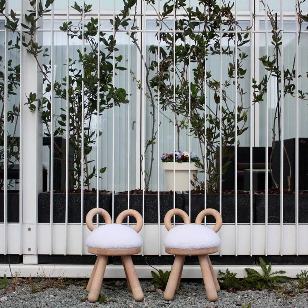 Tables + Chairs-EO Play Chair