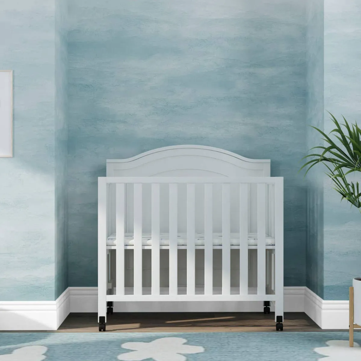 Mini Cribs-DaVinci Charlie Folding Portable Mini Crib