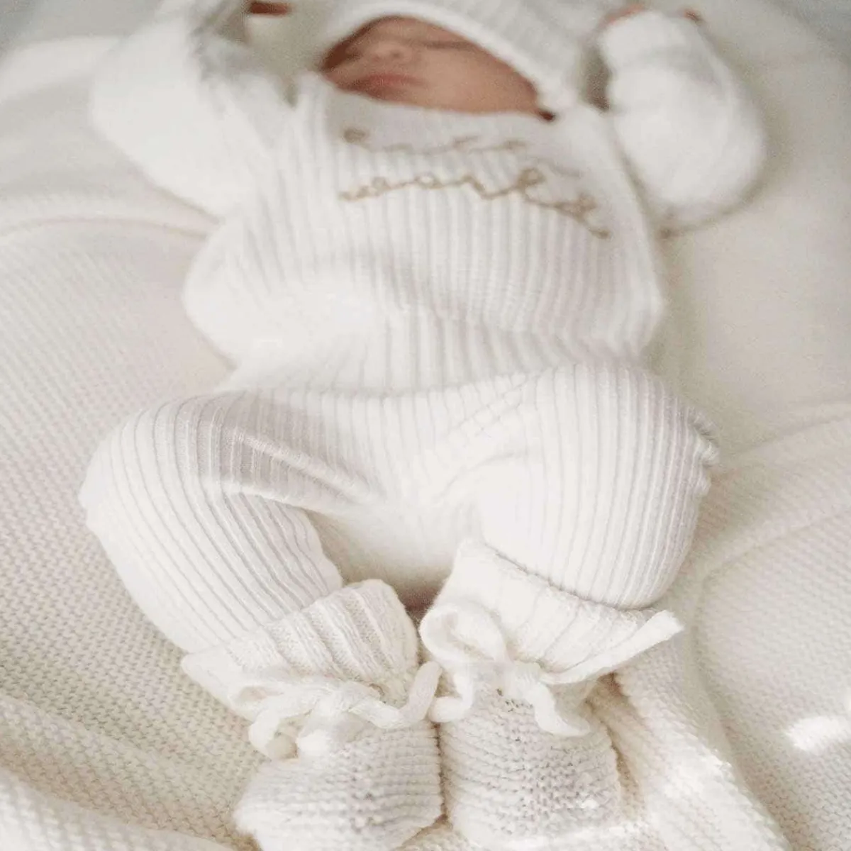 Infant Socks + Booties-Blossom & Pear Chunky Knit Booties