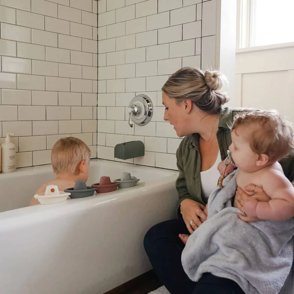 Towels + Cloths-Mushie Classic Hooded Towel