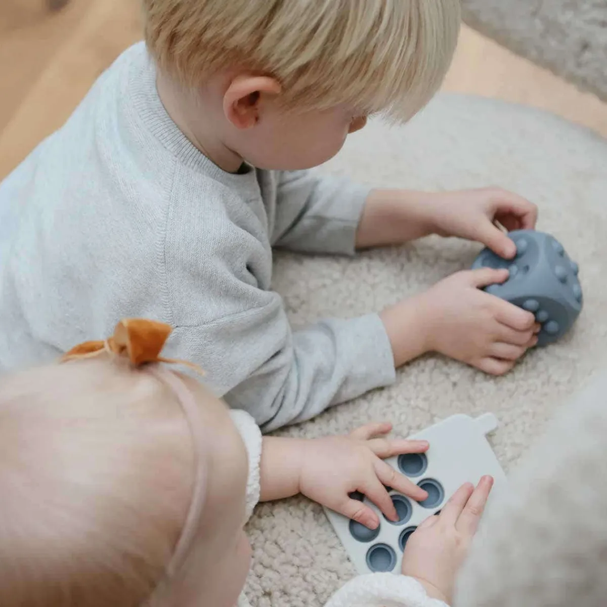 Play + Learn Toys|Blocks + Shape Sorters-Mushie Dice Press Toy (2 Pack)