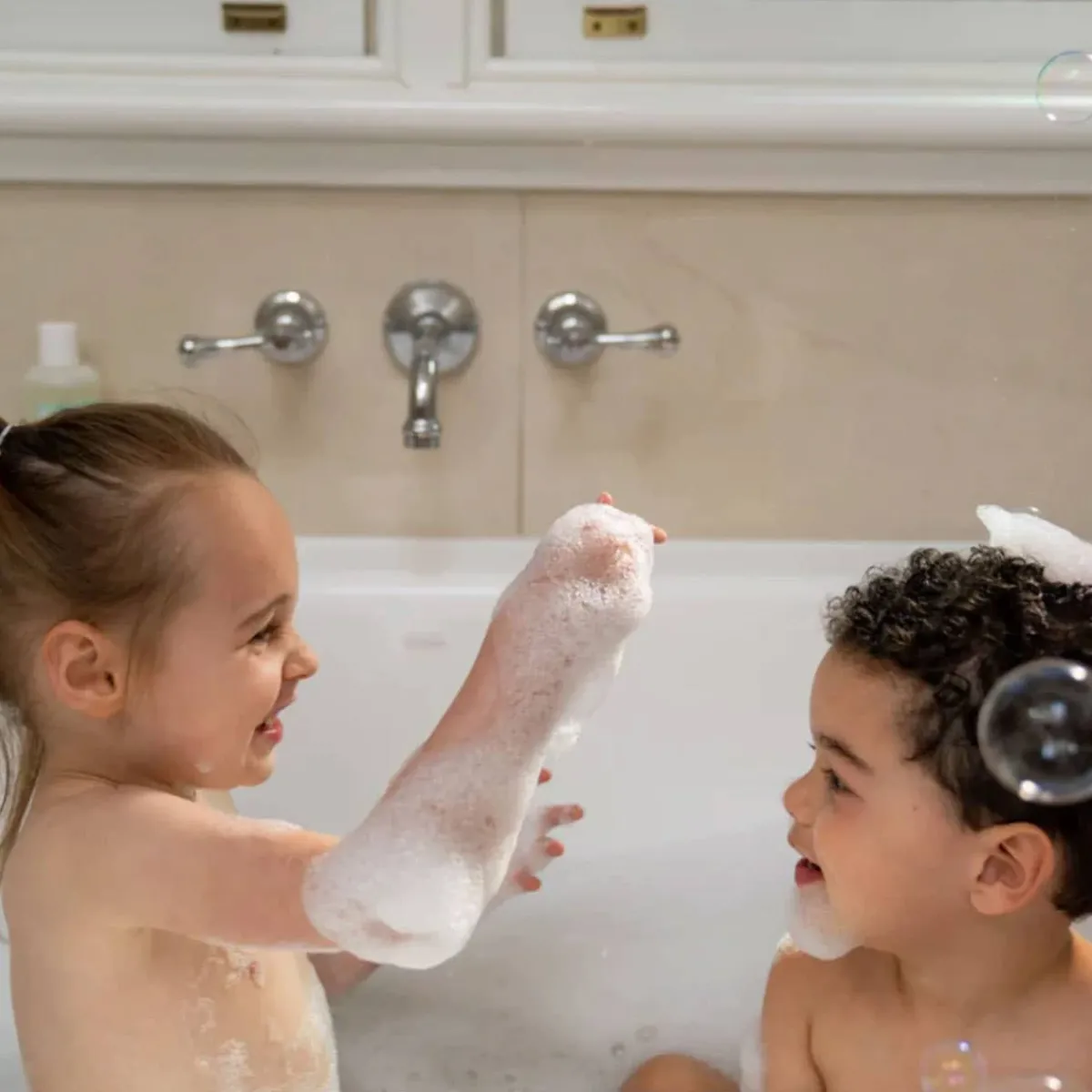 Infant Body Wash-Gaia Funtime Bubble Bath (250 mL)
