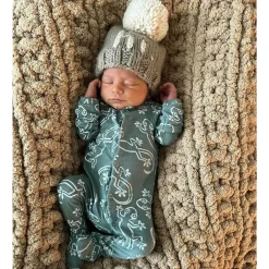 Beanies|Winter Hats-Huggalugs hi. Knit Beanie