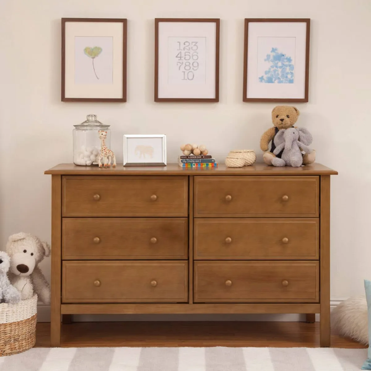 Dressers-DaVinci Jayden Double Dresser