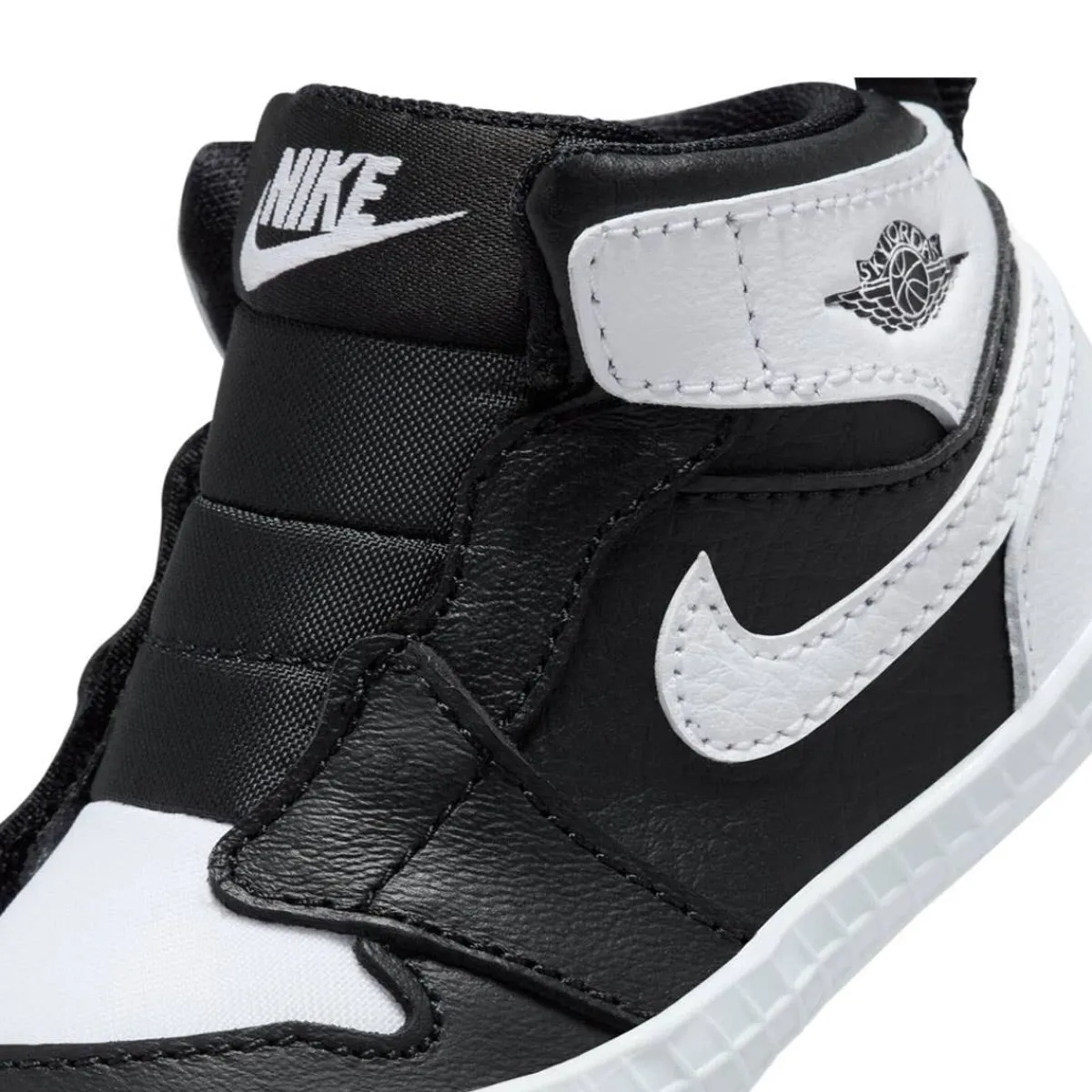 Elastic/Bungee|Baby Sneakers-Nike Jordan 1 Crib Bootie