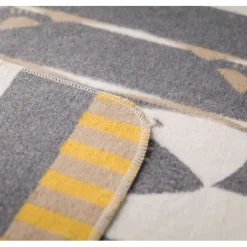 Blankets-David Fussenegger Juwel Raccoon (90x70cm)