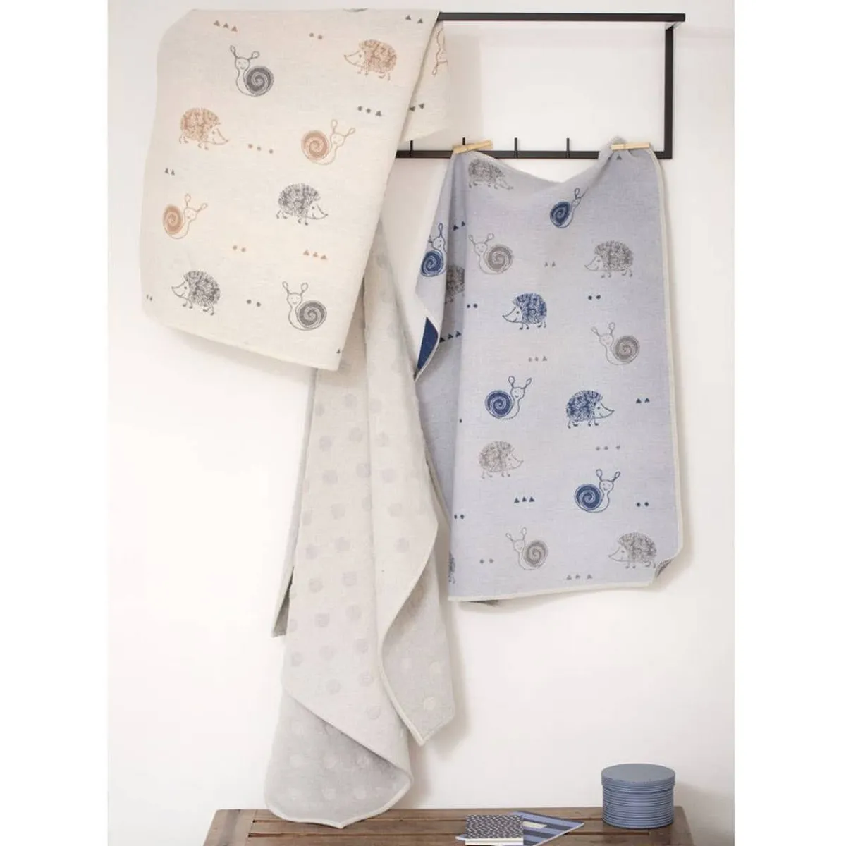 Blankets-David Fussenegger Juwel Snail & Hedgehog