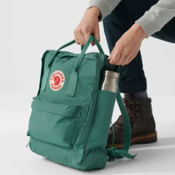 Backpacks-Fjallraven Kanken