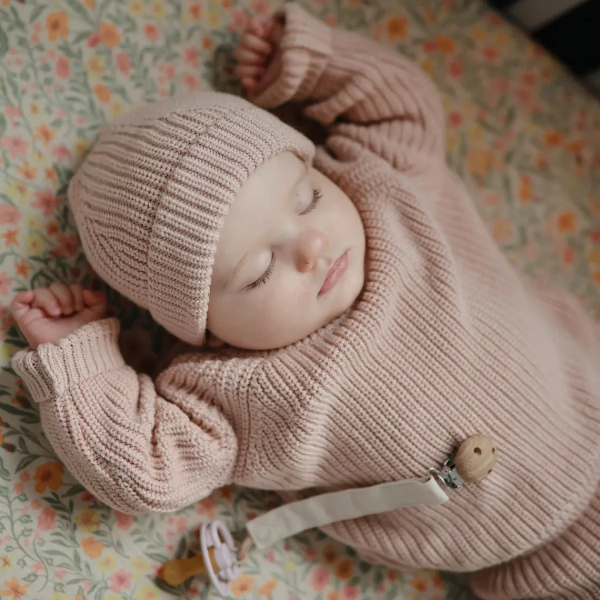 Pacifier Clips|Pacifiers + Clips-Mushie Linen Pacifier Clip (2 Pack)
