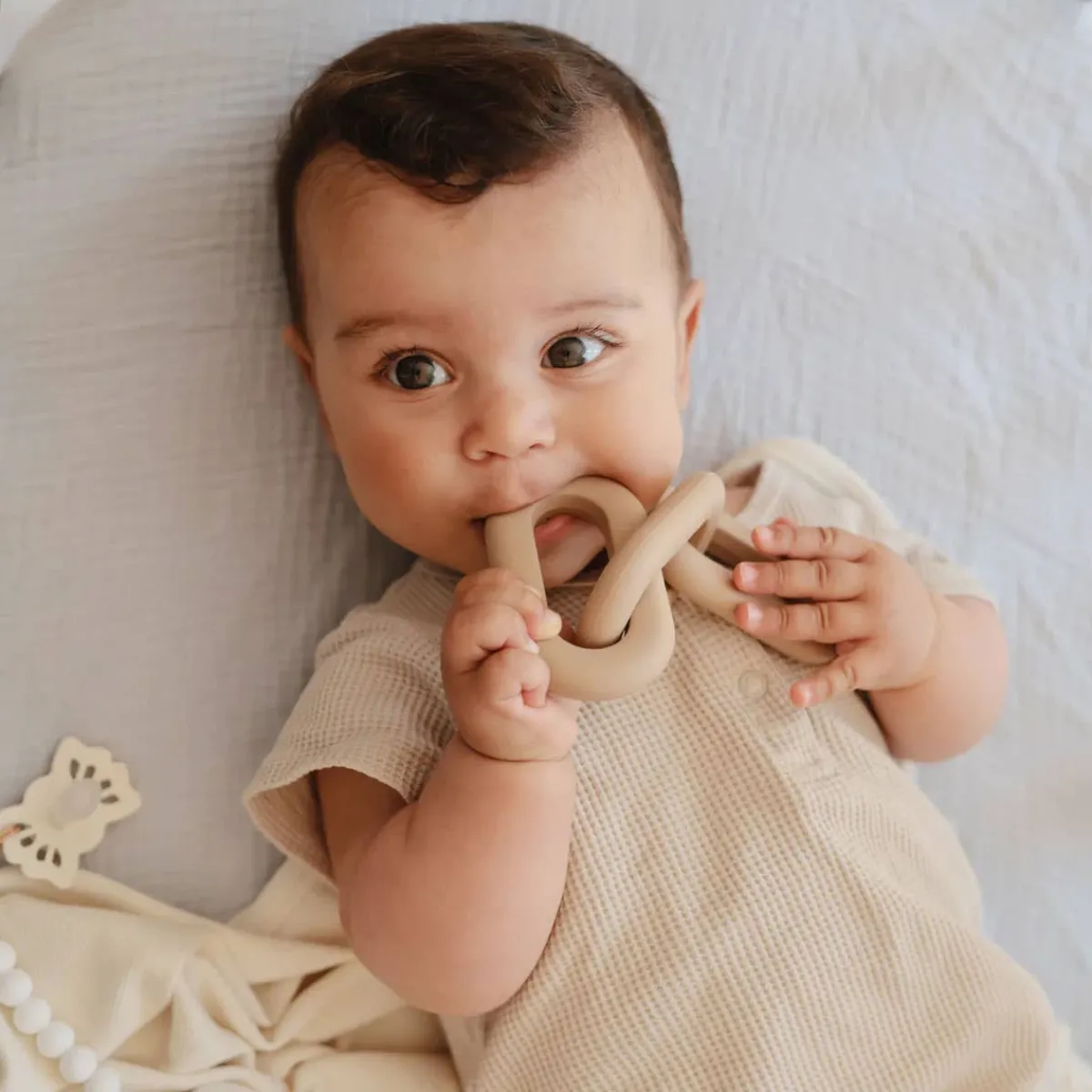 Teethers|Pacifiers + Clips-Mushie Links Teether