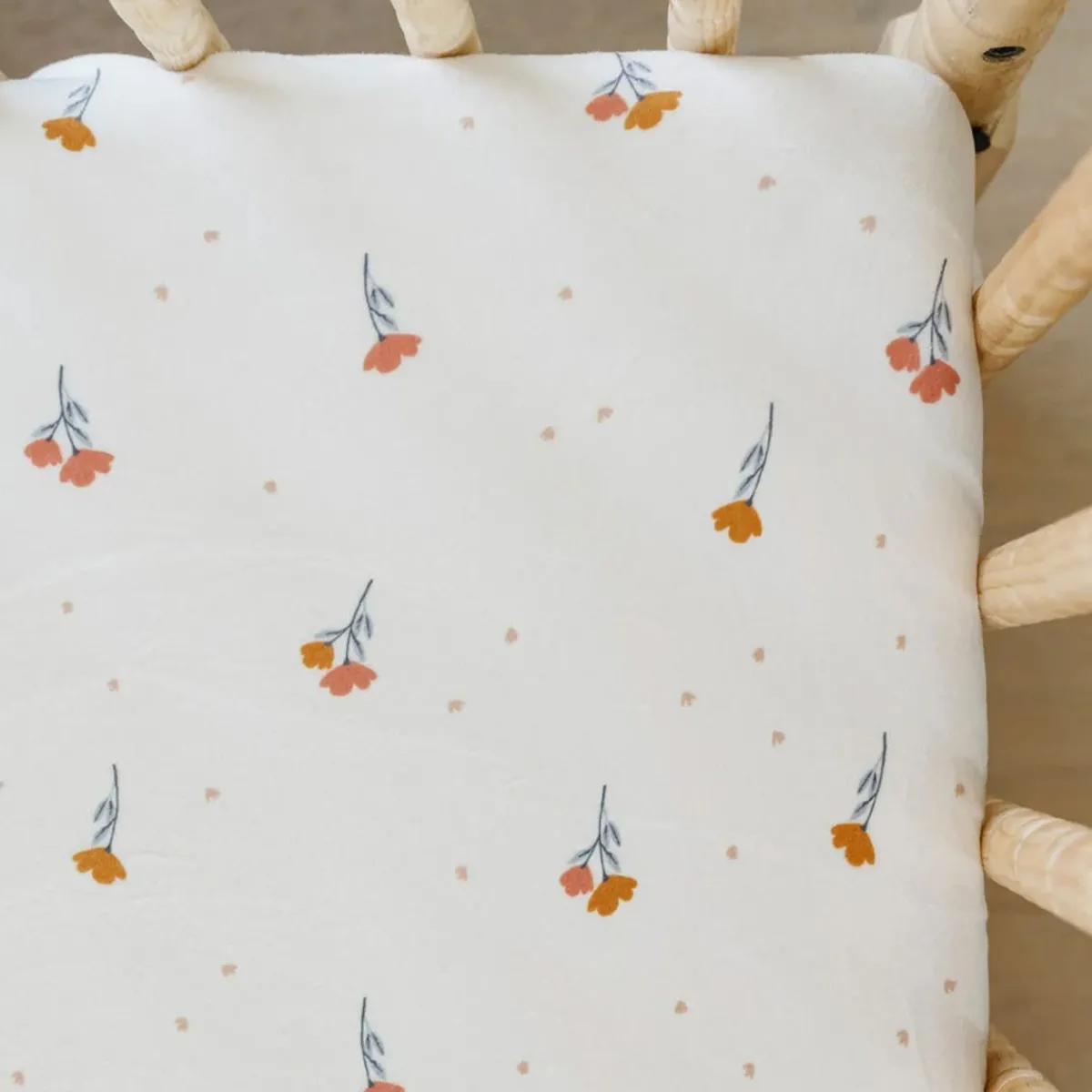 Crib Fitted Sheets-Saranoni Minky Stretch Luxe Crib Sheet