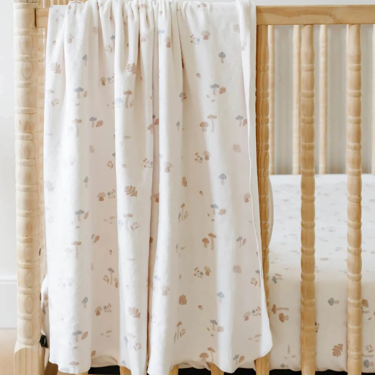 Blankets-Saranoni Minky Stretch Luxe Swaddle Blanket