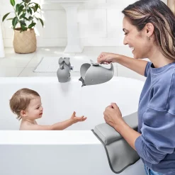 Bath Kneelers + Elbow Rests-Skip Hop Moby Bathtime Essentials Kit