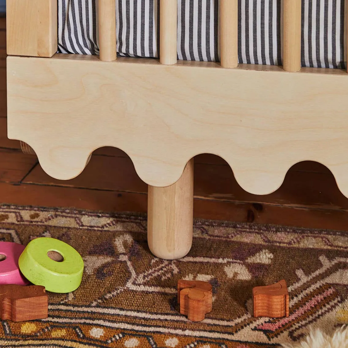 Convertible Cribs-Oeuf Moss Crib
