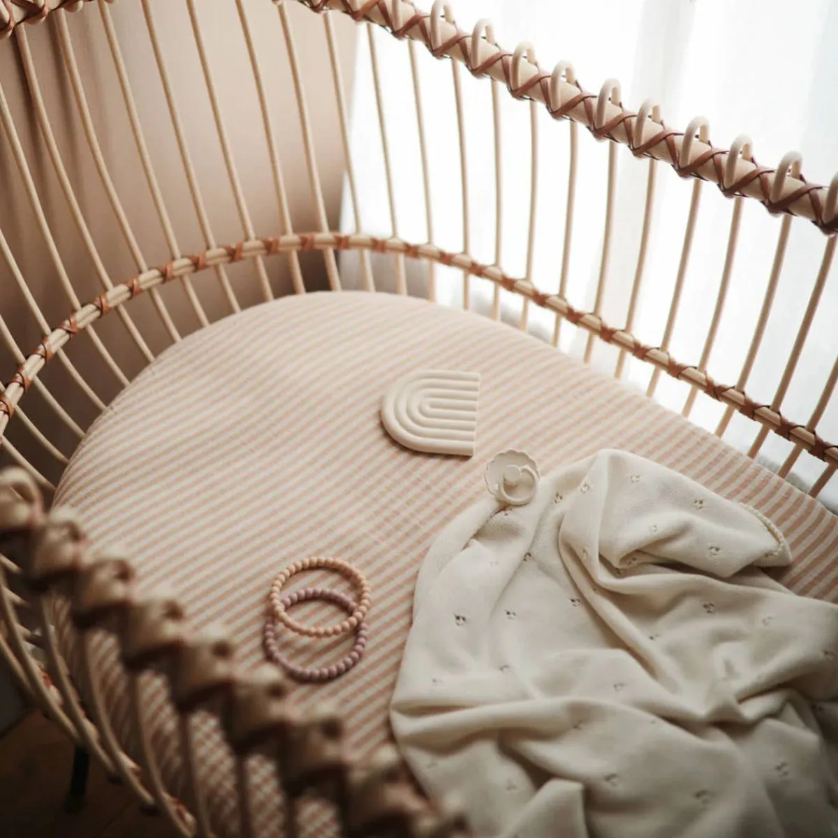 Crib Fitted Sheets-Mushie Muslin Crib Sheet