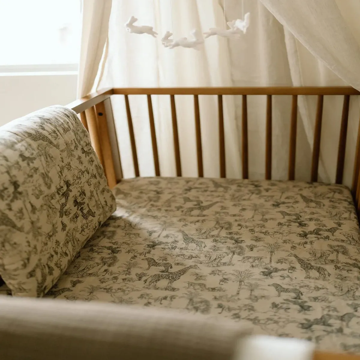 Crib Fitted Sheets-Oilo Organic Jersey Crib Sheet