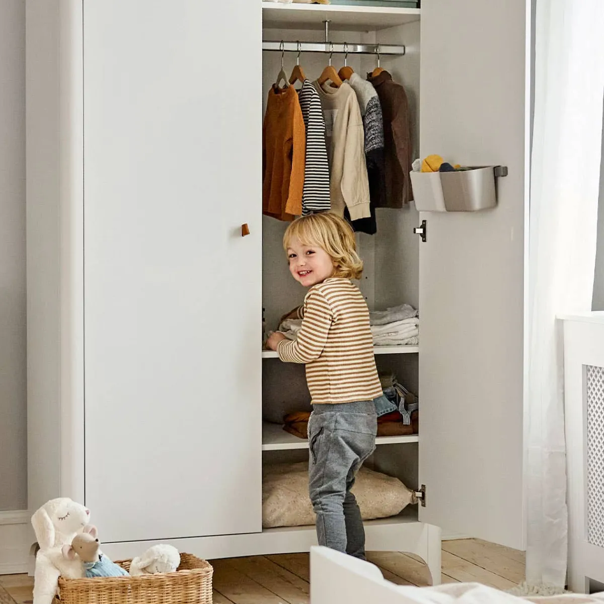 Storage-Leander Organizer (3 Shade Set + 2 Rails)