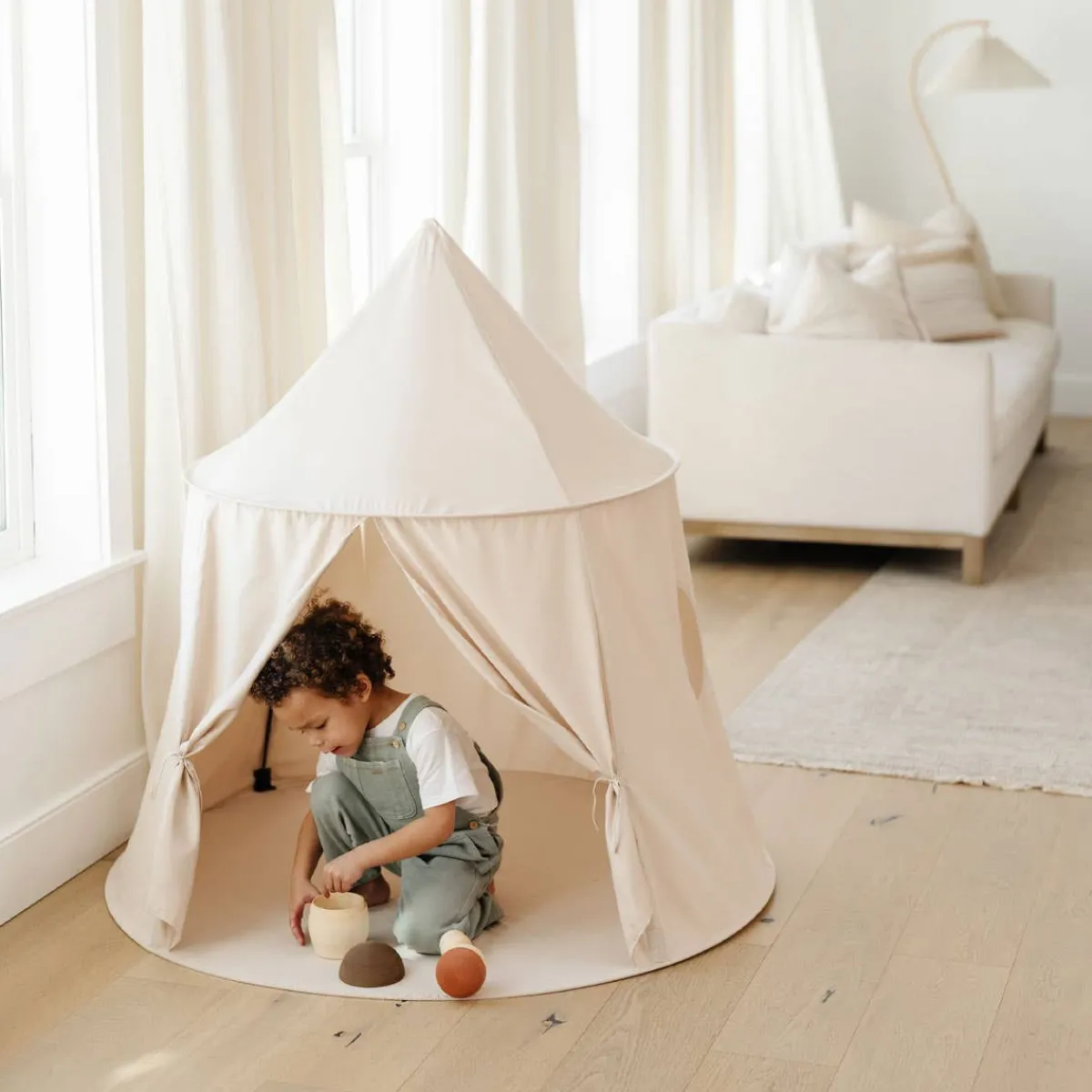 Pretend Play-Rollic Play Tent