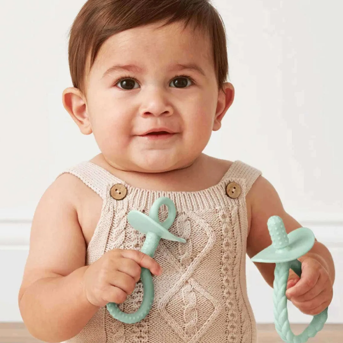 Pacifiers + Clips-Itzy Ritzy Pre-Feeding Teething Set Mint