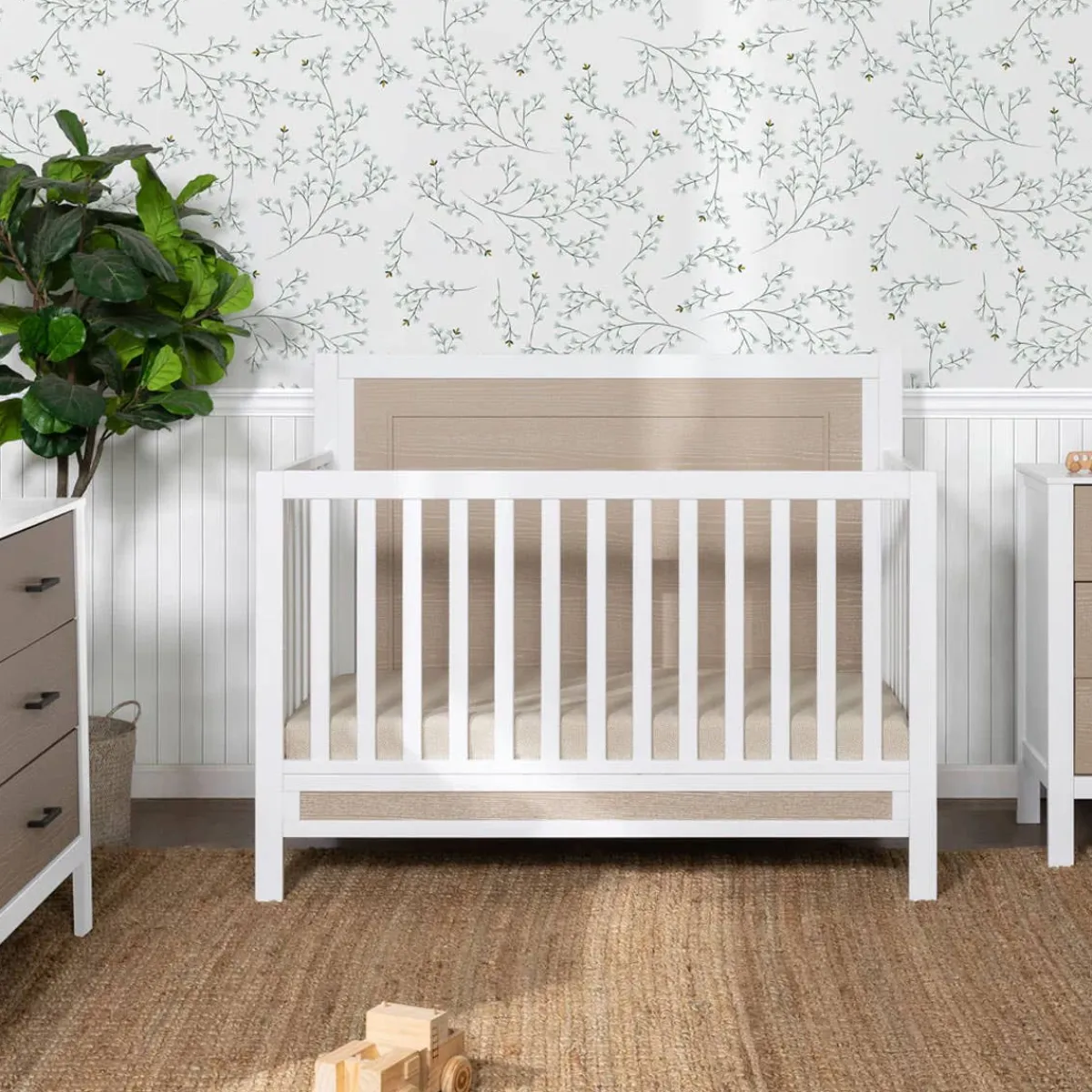 Convertible Cribs-DaVinci Radley 4-in-1 Crib