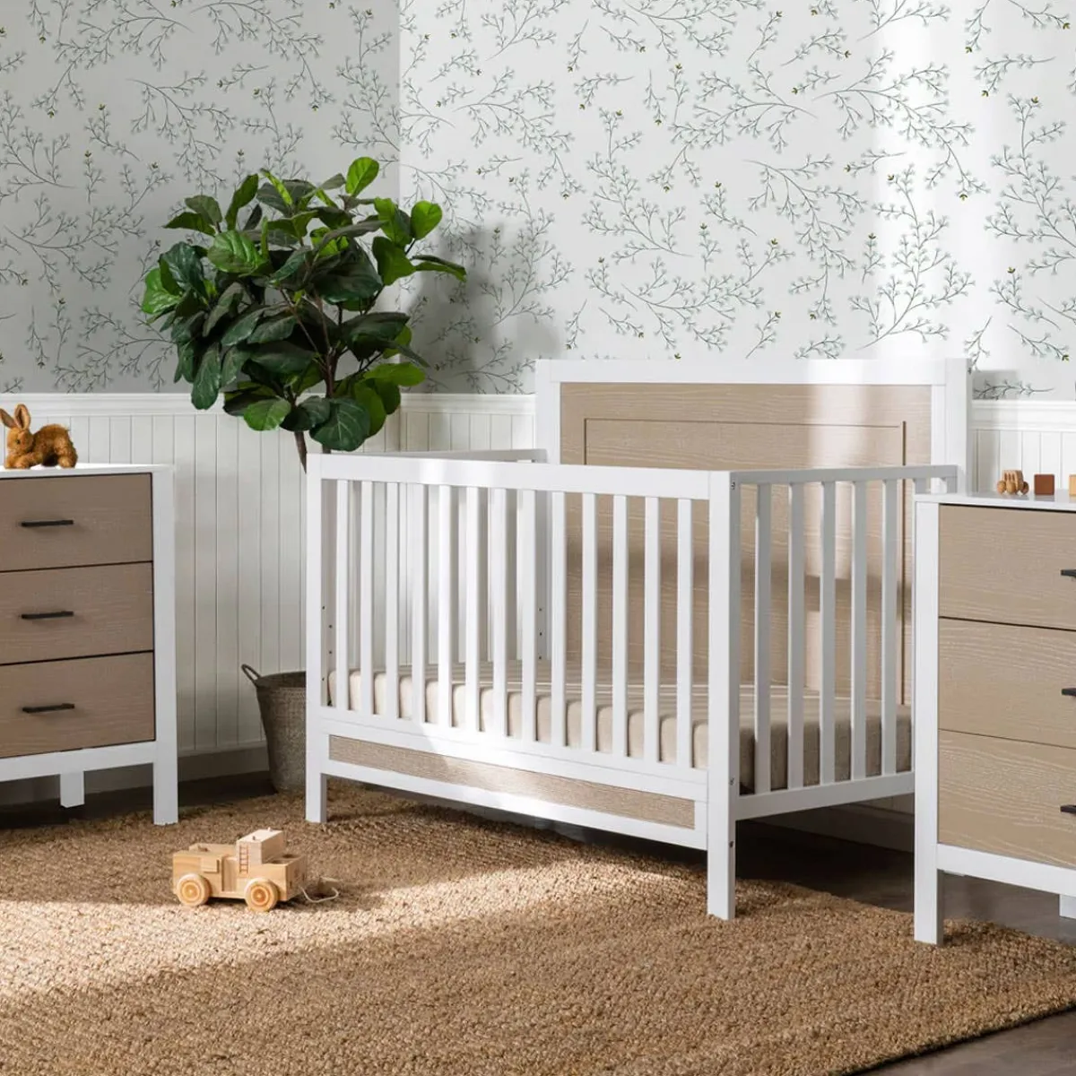 Convertible Cribs-DaVinci Radley 4-in-1 Crib