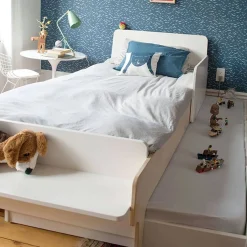 Twin Beds + Trundles-Oeuf River Twin Bed