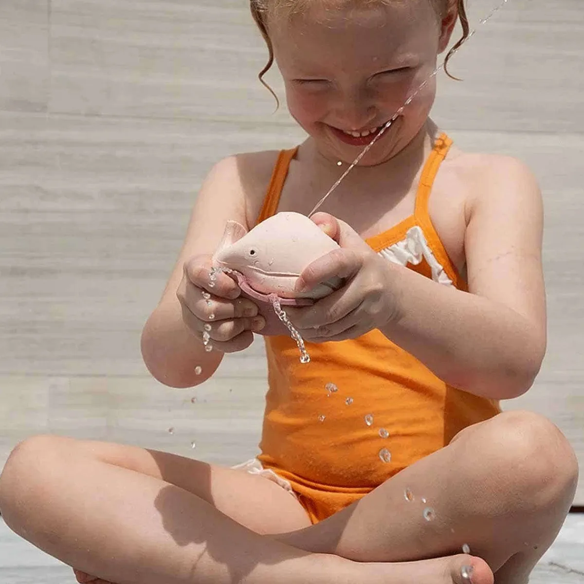 Bath Toys-Hevea Squeeze 'N' Splash Bath Toy (Whale)