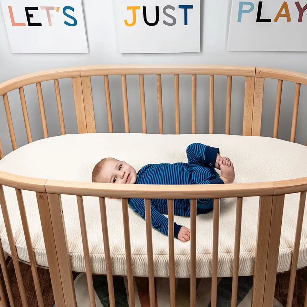 Crib Mattresses-Naturepedic Stokke Sleepi Breathable Oval Mattress (V3)