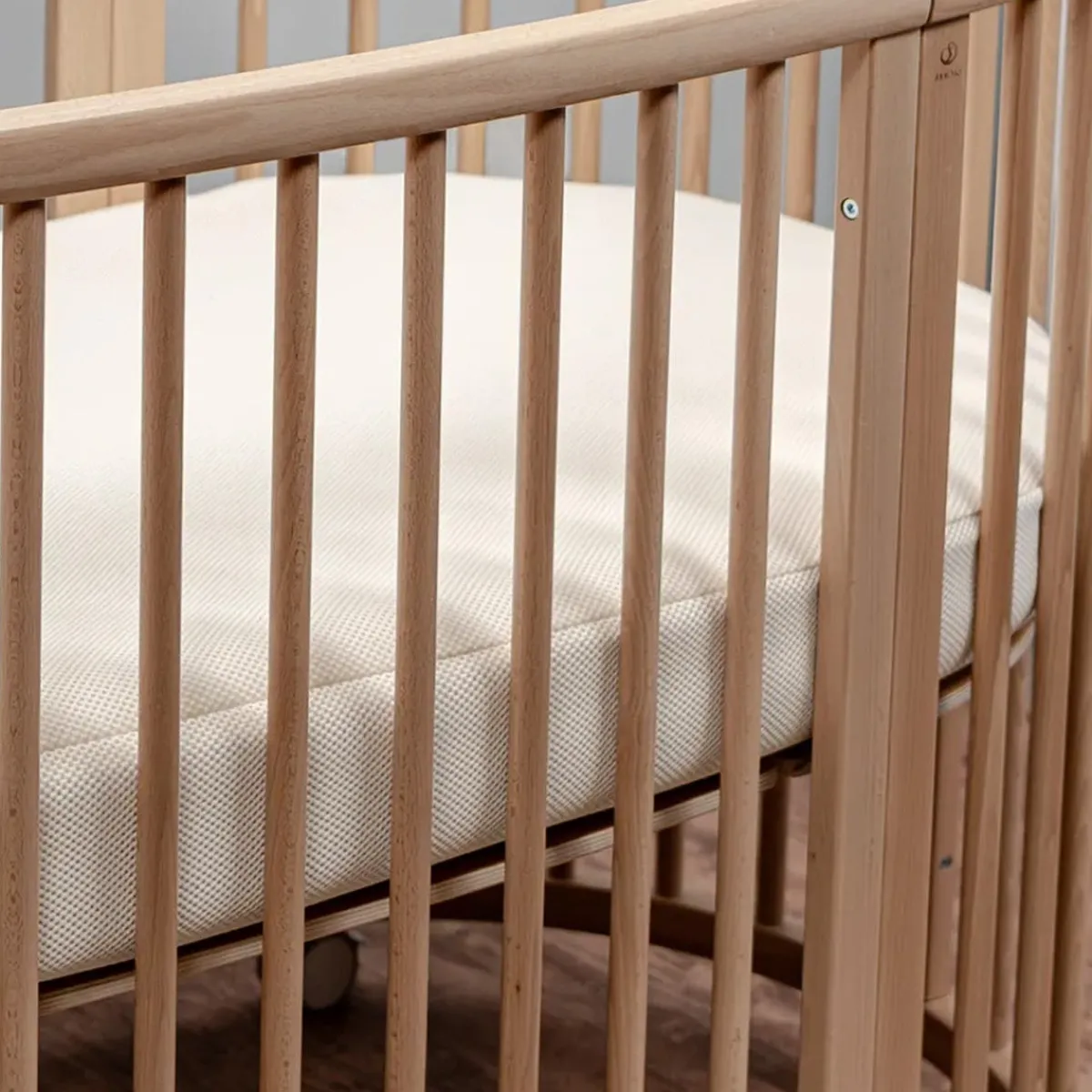 Crib Mattresses-Naturepedic Stokke Sleepi Breathable Oval Mattress (V3)