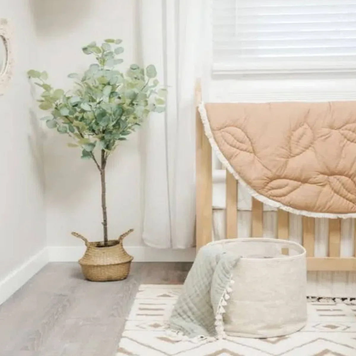 Storage-Crane Baby Storage Bin