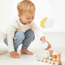 Cars + Trucks|Wooden Toys-Janod Sweet Cocoon Snail Train
