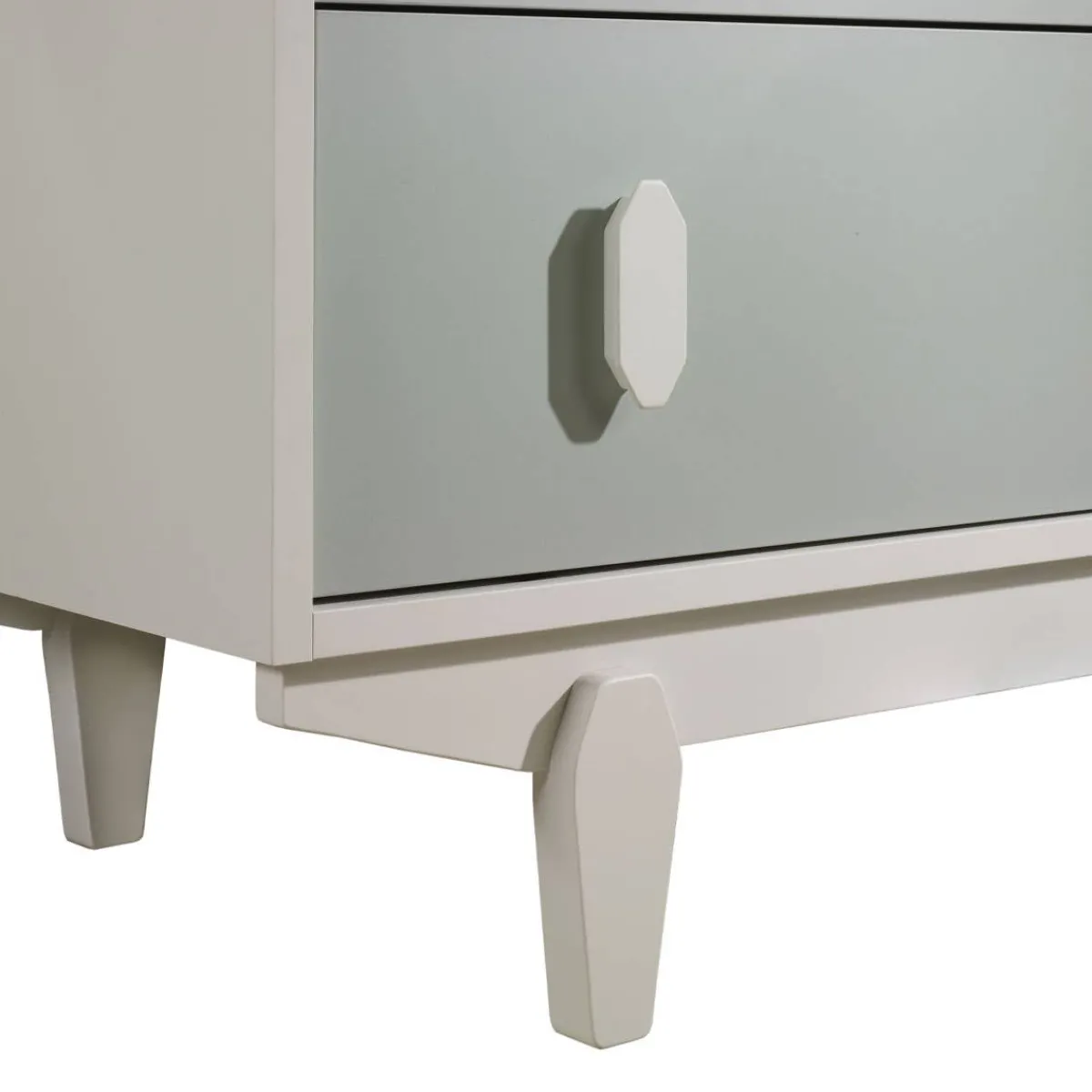 Nursery Collections|Convertible Cribs-Tulip Tate Classic Crib & 3 Drawer