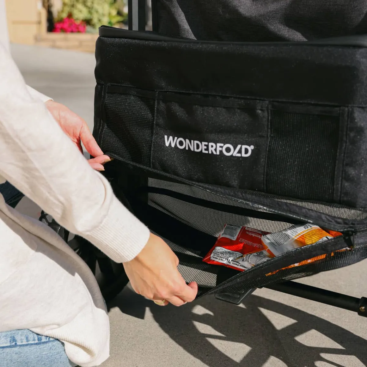 Wagons-WonderFold W6 Luxe Pro Stroller Wagon Jet Black