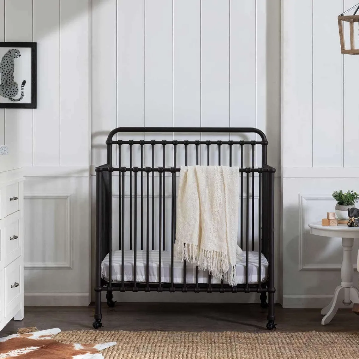 Mini Cribs-Namesake Winston Mini Crib