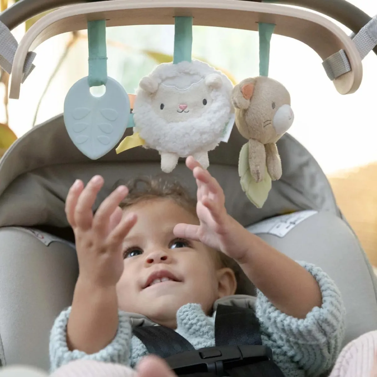 Stroller Toys-Ingenuity Wonder & Wood Carrier Toy Bar