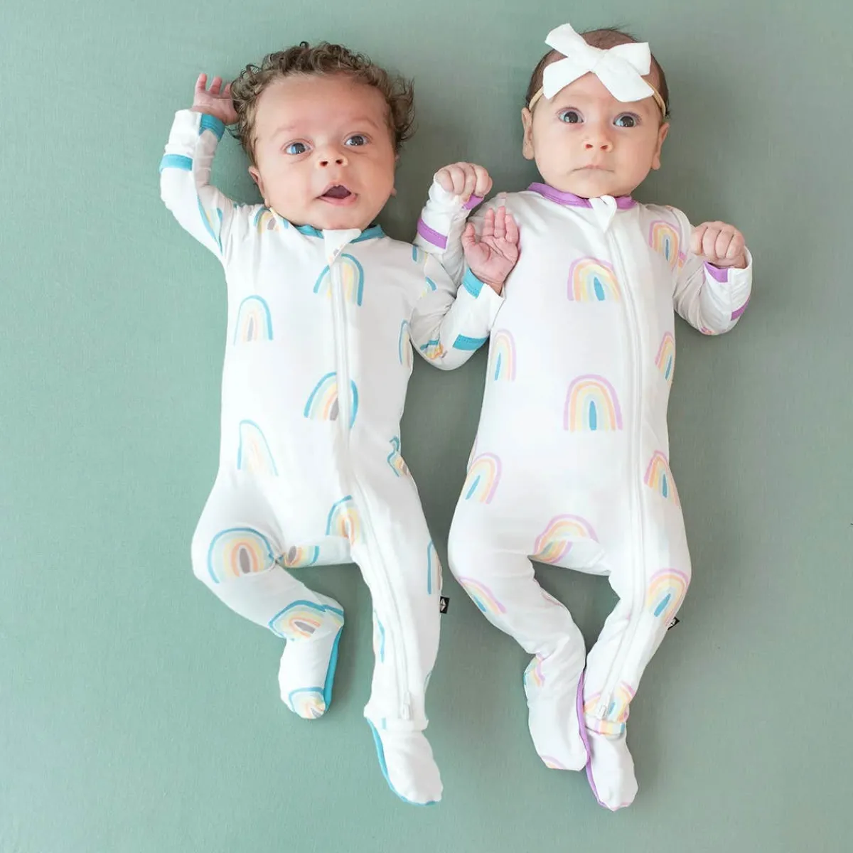 Onesies|Sleepers-Kyte Baby Zippered Footie (Rainbow)